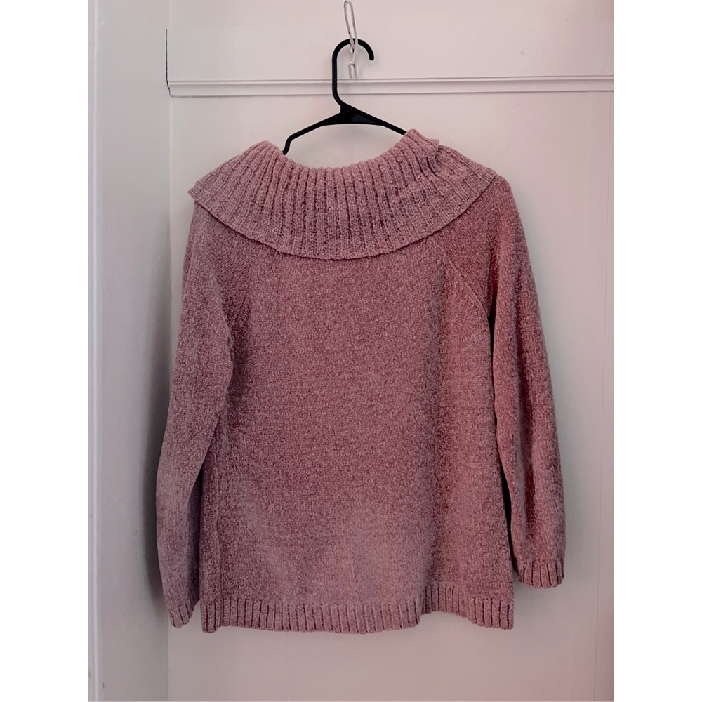Knit sweater